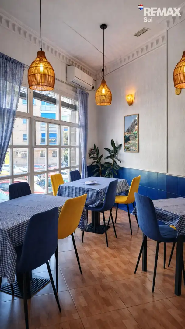 Local comercial en traspaso en Centro Urbano