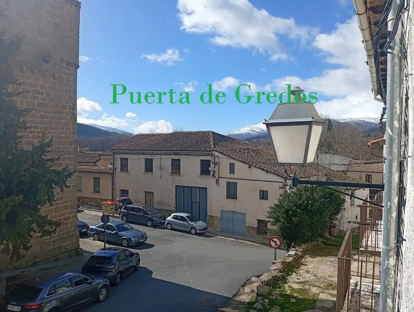 Außenansicht von Haus oder Chalet zum Verkauf in El Barco de Ávila  mit Abstellraum und Balkon