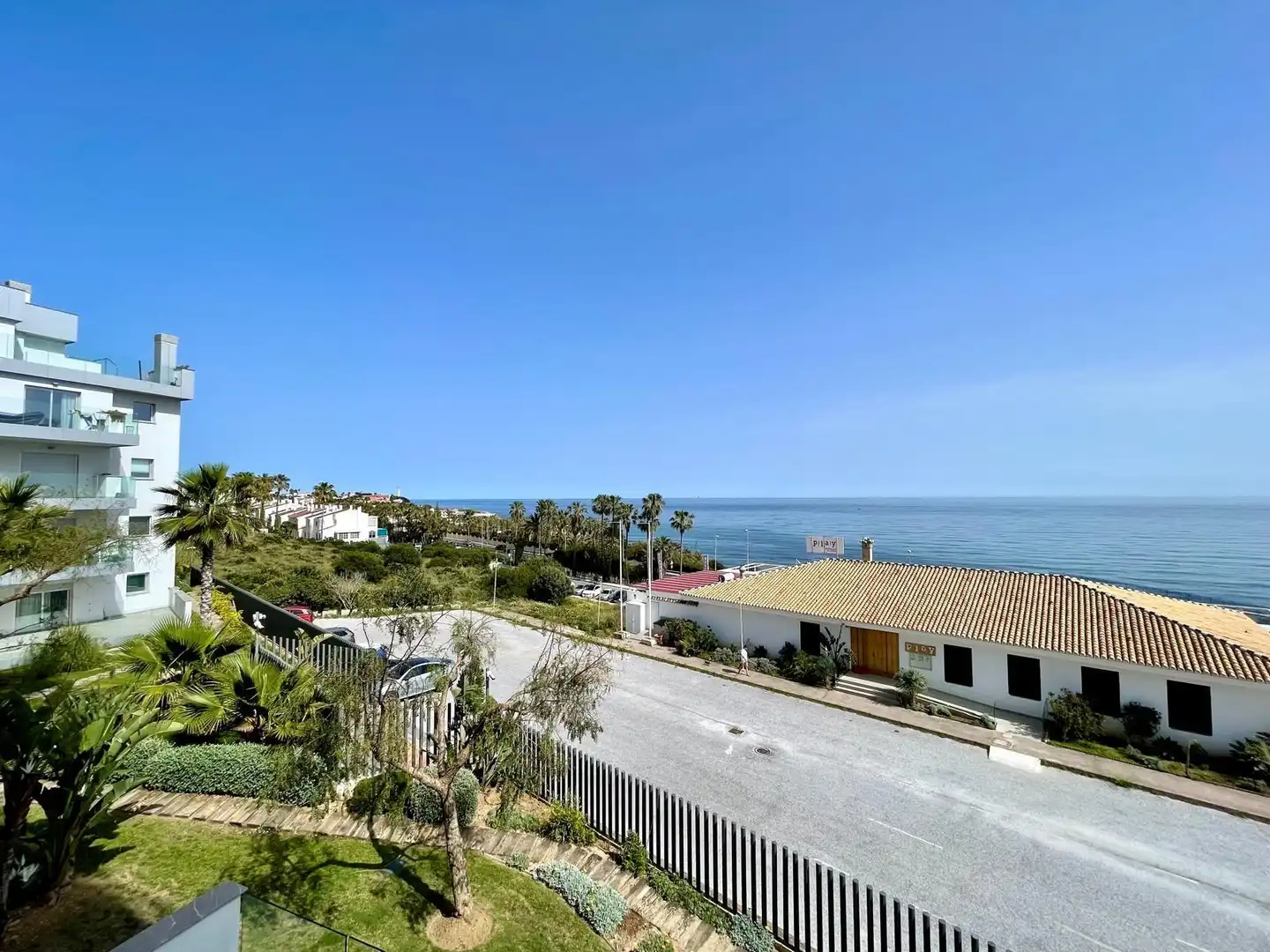 Wohnungen zum Verkauf in El Faro de Calaburra - Chaparral