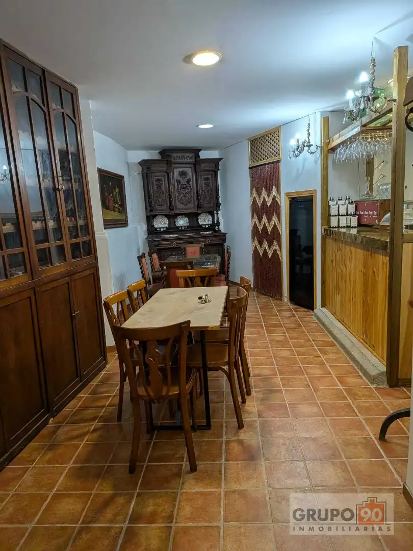 Local commercial à vendre à Requena