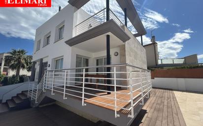 Exterior view of House or chalet for sale in Sant Carles de la Ràpita  with Air Conditioner, Terrace and Swimming Pool