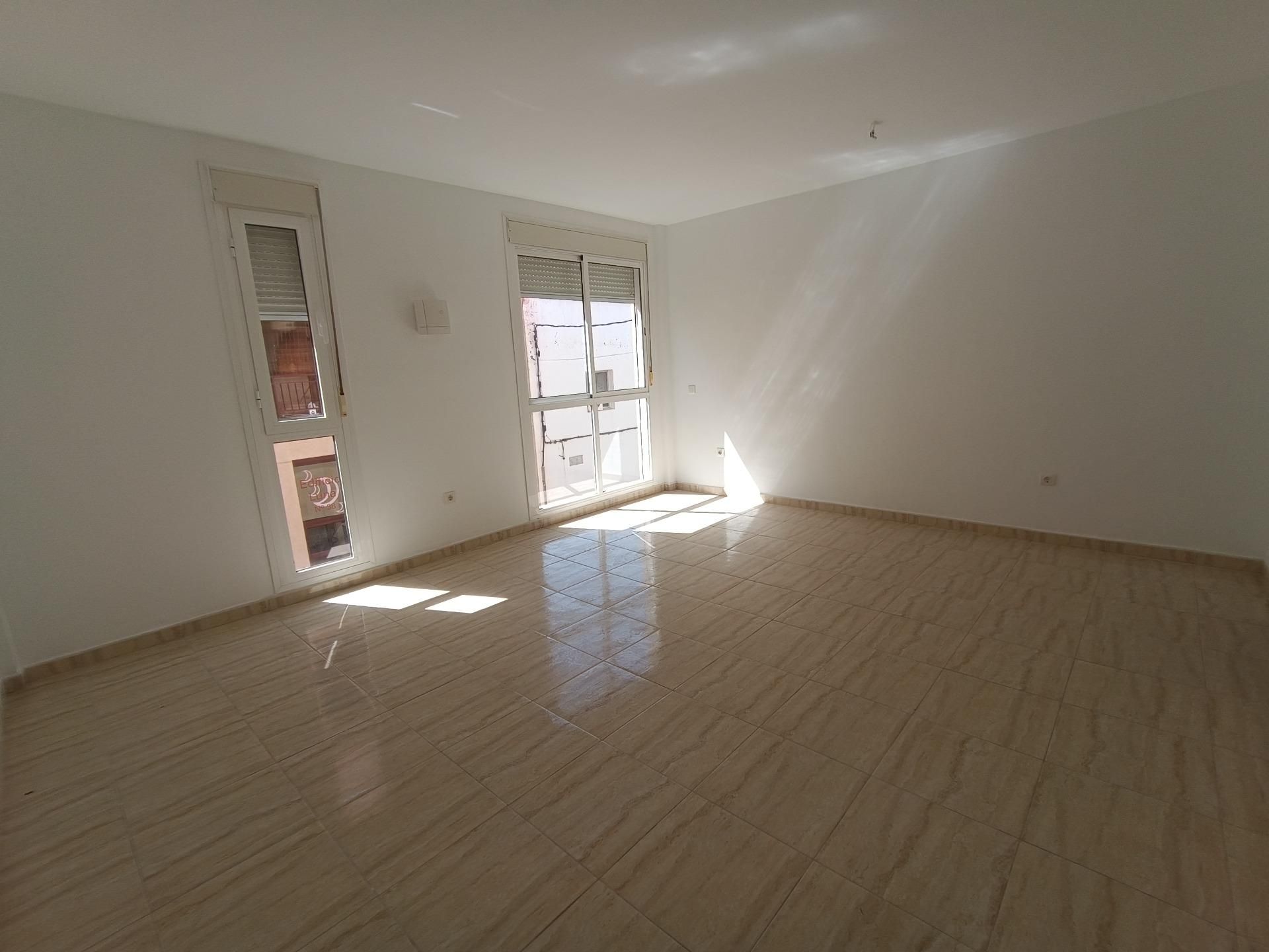 Living room of Flat for sale in  Santa Cruz de Tenerife Capital  with Storage room