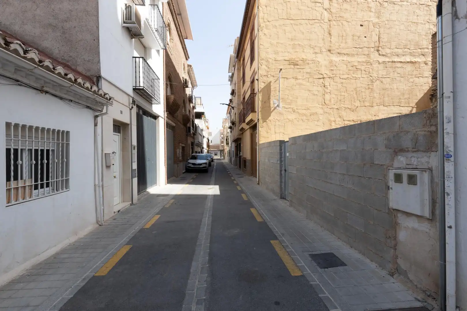 Außenansicht von Residential zum Verkauf in Granada