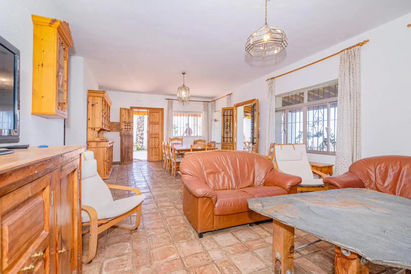 Sala de estar de Casa o chalet en venta en Motril con Jardín privado, Terraza y Piscina