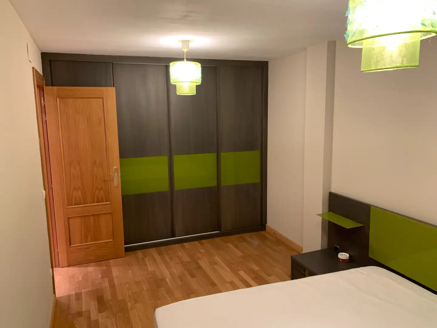 Bedroom of Study for sale in Villamediana de Iregua  with Air Conditioner, Heating and Terrace