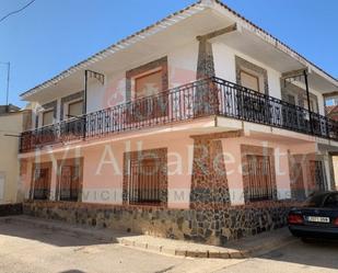 Vista exterior de Casa o xalet en venda en Golosalvo amb Balcó