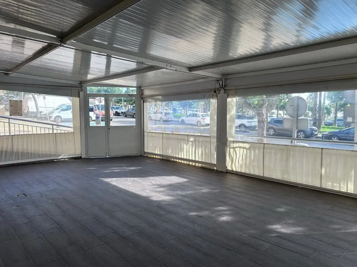 Local comercial en venda a El Pinillo, imagen 3