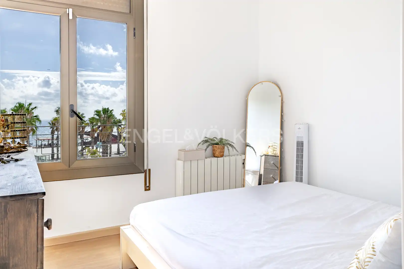 Schlafzimmer von Wohnung zur Miete in Barcelona mit Heizung, Parkett und Möbliert