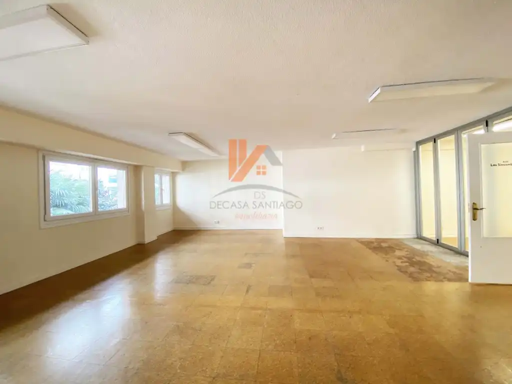 Local en venta en Santiago de Compostela 