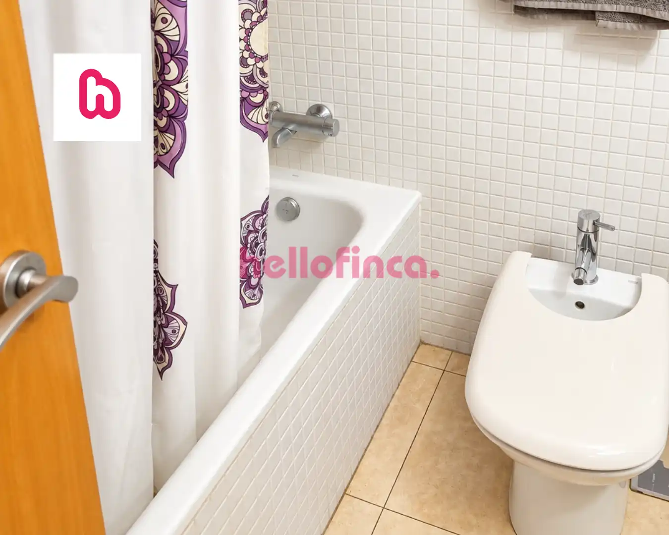 Bathroom of Flat for sale in Artés, Barcelona