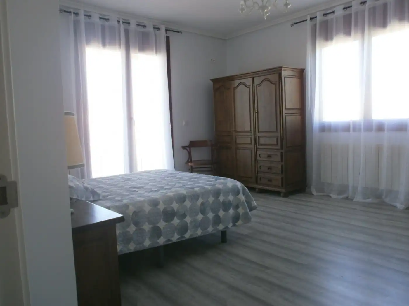 Dormitori de Casa o xalet en venda en Lastras del Pozo amb Calefacció, Jardí privat i Terrassa