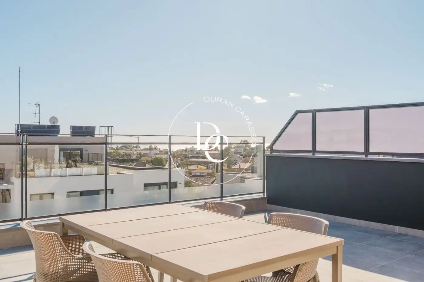Terrasse von Maisonette zur Miete in Vilanova i la Geltrú mit Klimaanlage, Heizung und Terrasse