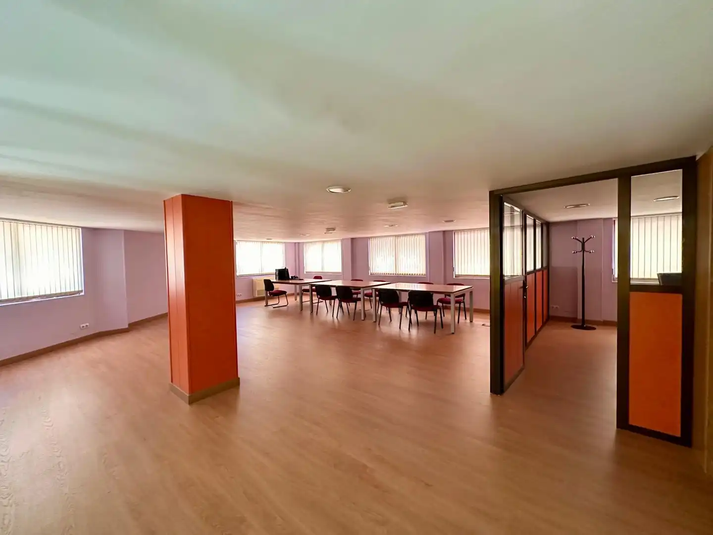 Local comercial en alquiler en Avenida de Valdés, imagen 13