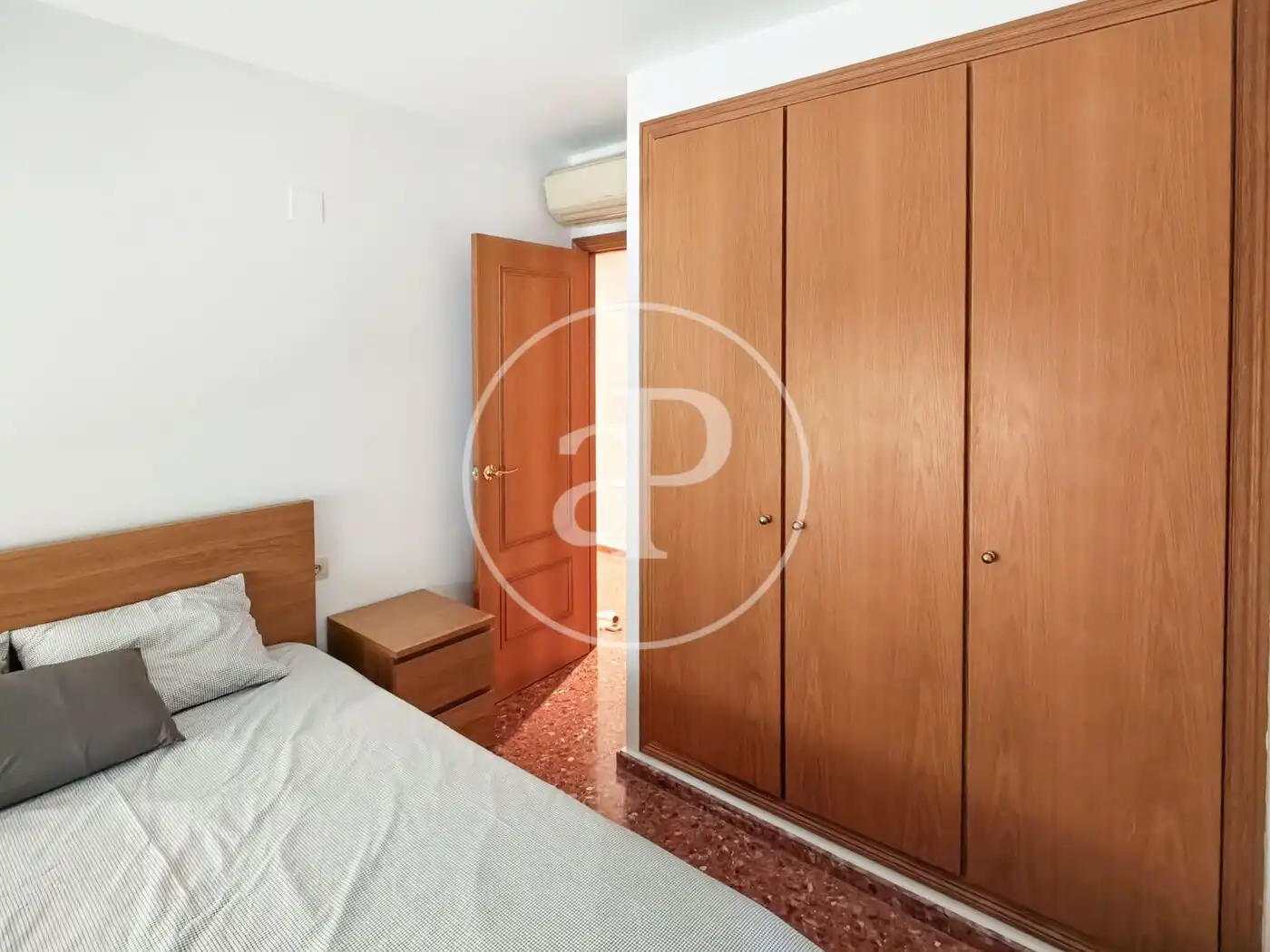 Habitación de Piso de alquiler en Valencia con Aire acondicionado, Calefacción y Terraza