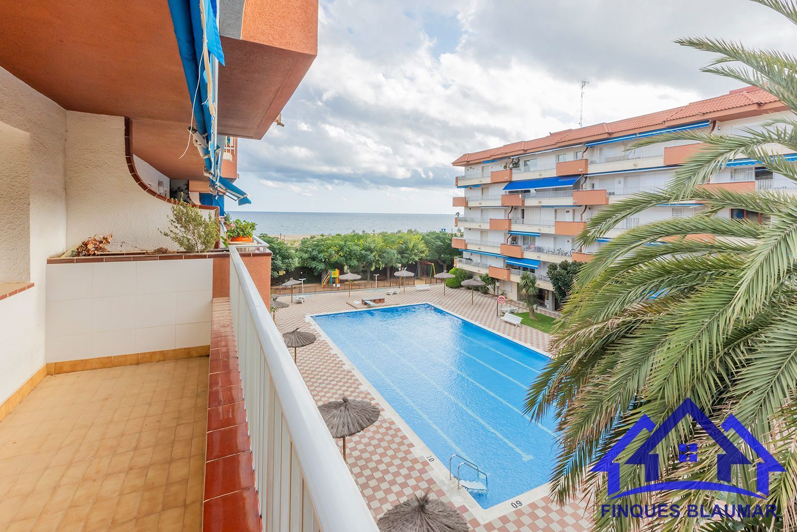 Piscina de Pis en venda en Arenys de Mar amb Calefacció, Terrassa i Traster
