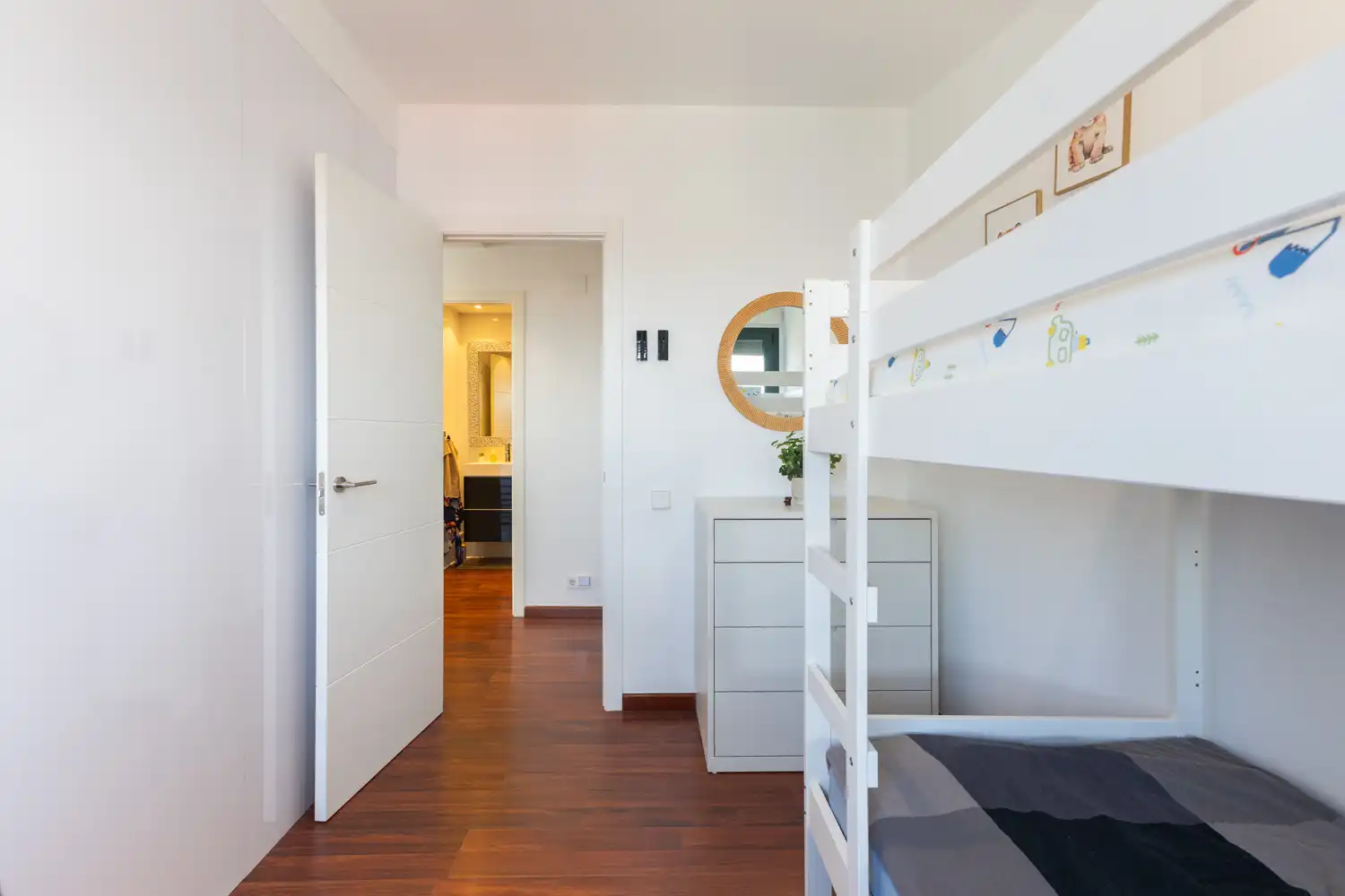 Bedroom of Attic for rent in Valencia  with Air Conditioner, Heating and Parquet flooring