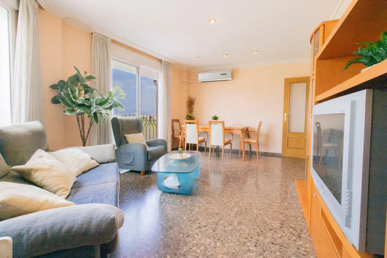Living room of Flat for sale in Albuixech  with Air Conditioner, Heating and Balcony
