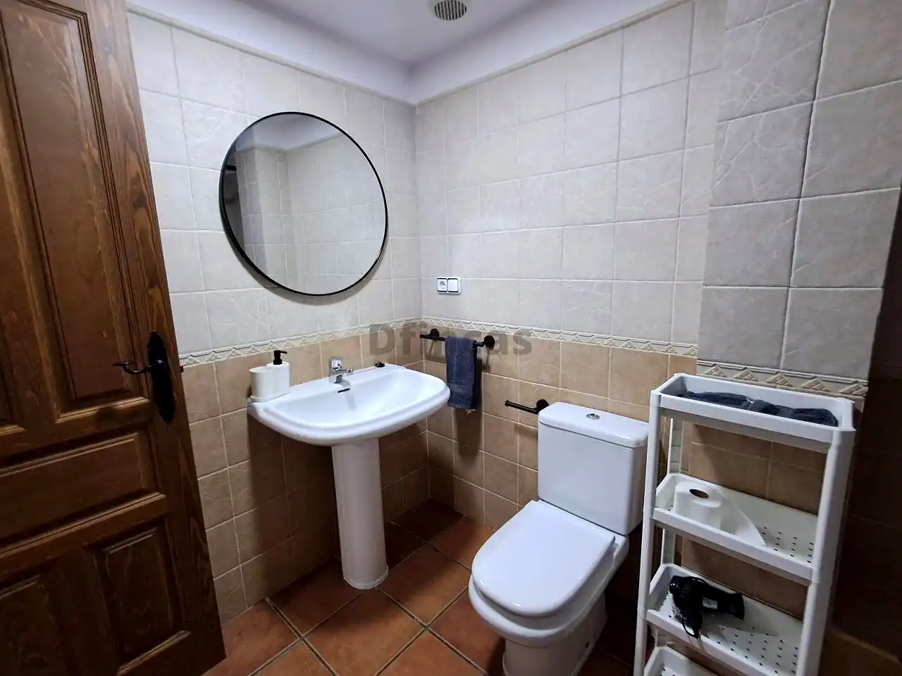 Baño de Planta baja en venta en Mora de Rubielos con Calefacción, Terraza y Amueblado