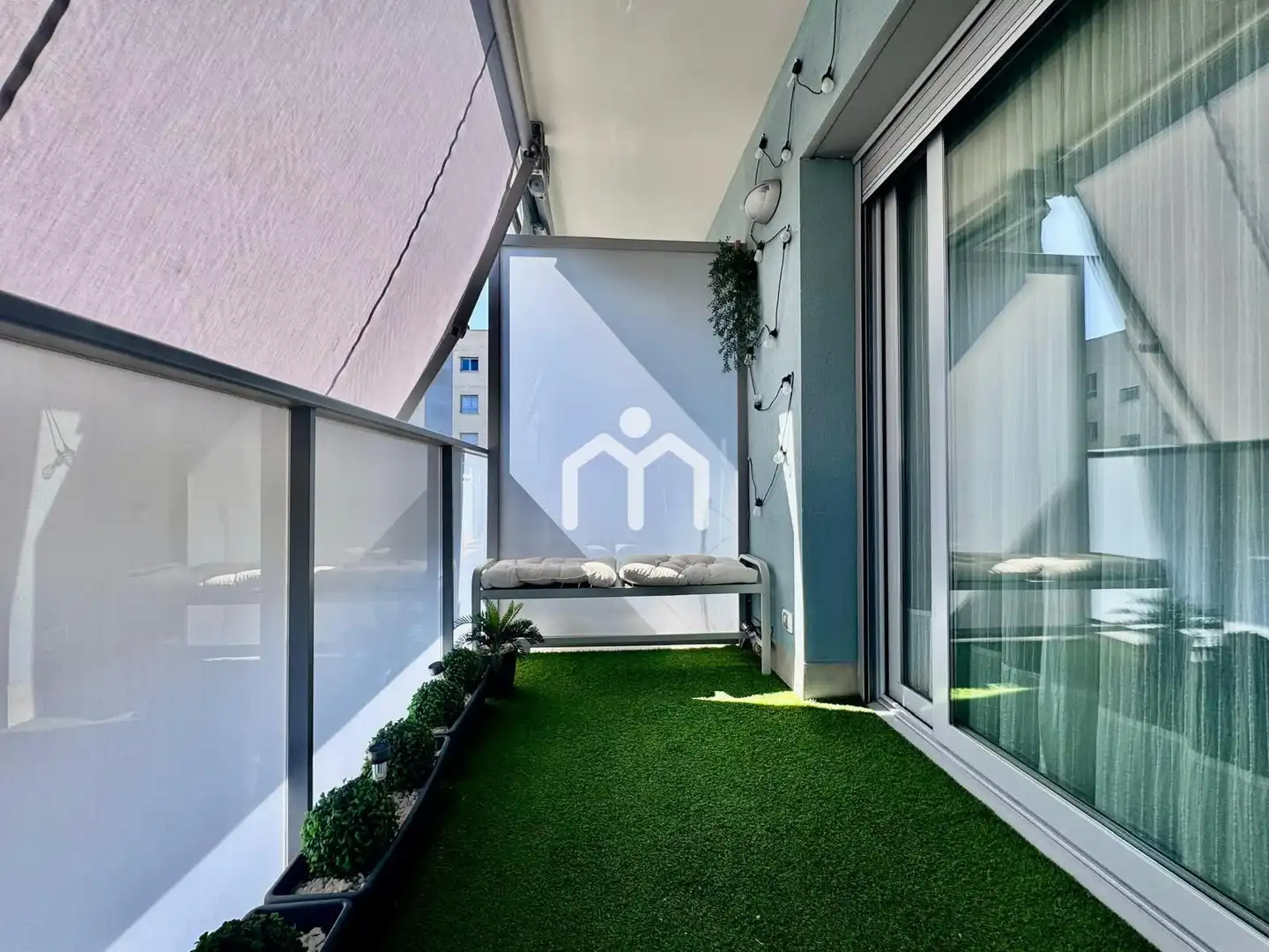 Balcony of Flat for sale in Badalona  with Air Conditioner, Heating and Parquet flooring