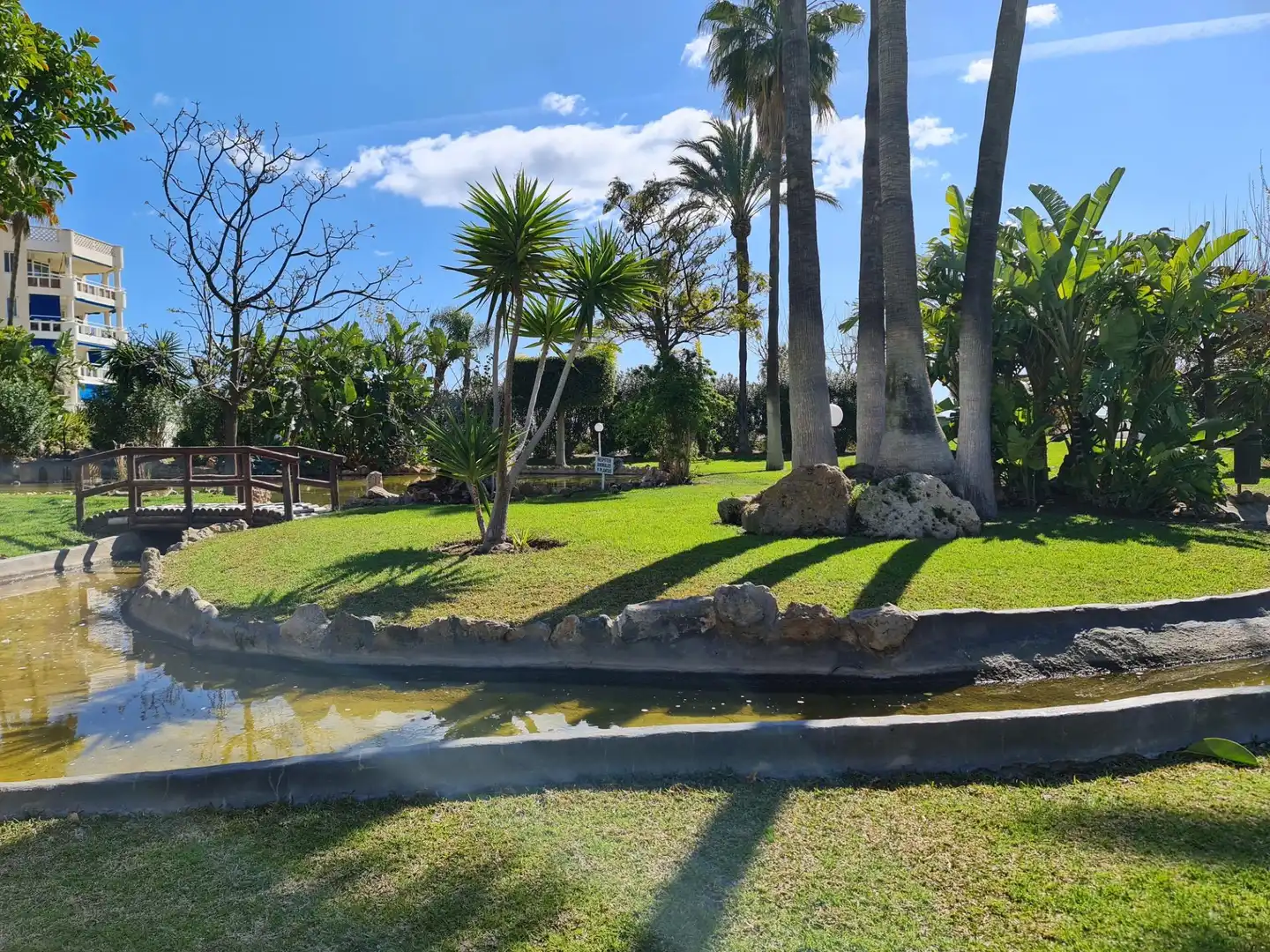 Jardín de Piso en venta en Torremolinos con Aire acondicionado, Calefacción y Jardín privado