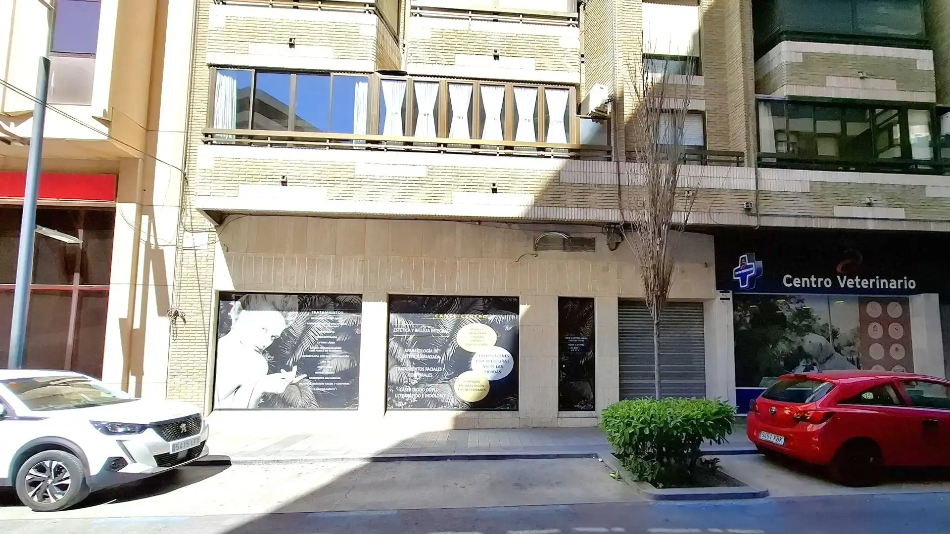 Vista exterior de Local de alquiler en Alicante / Alacant