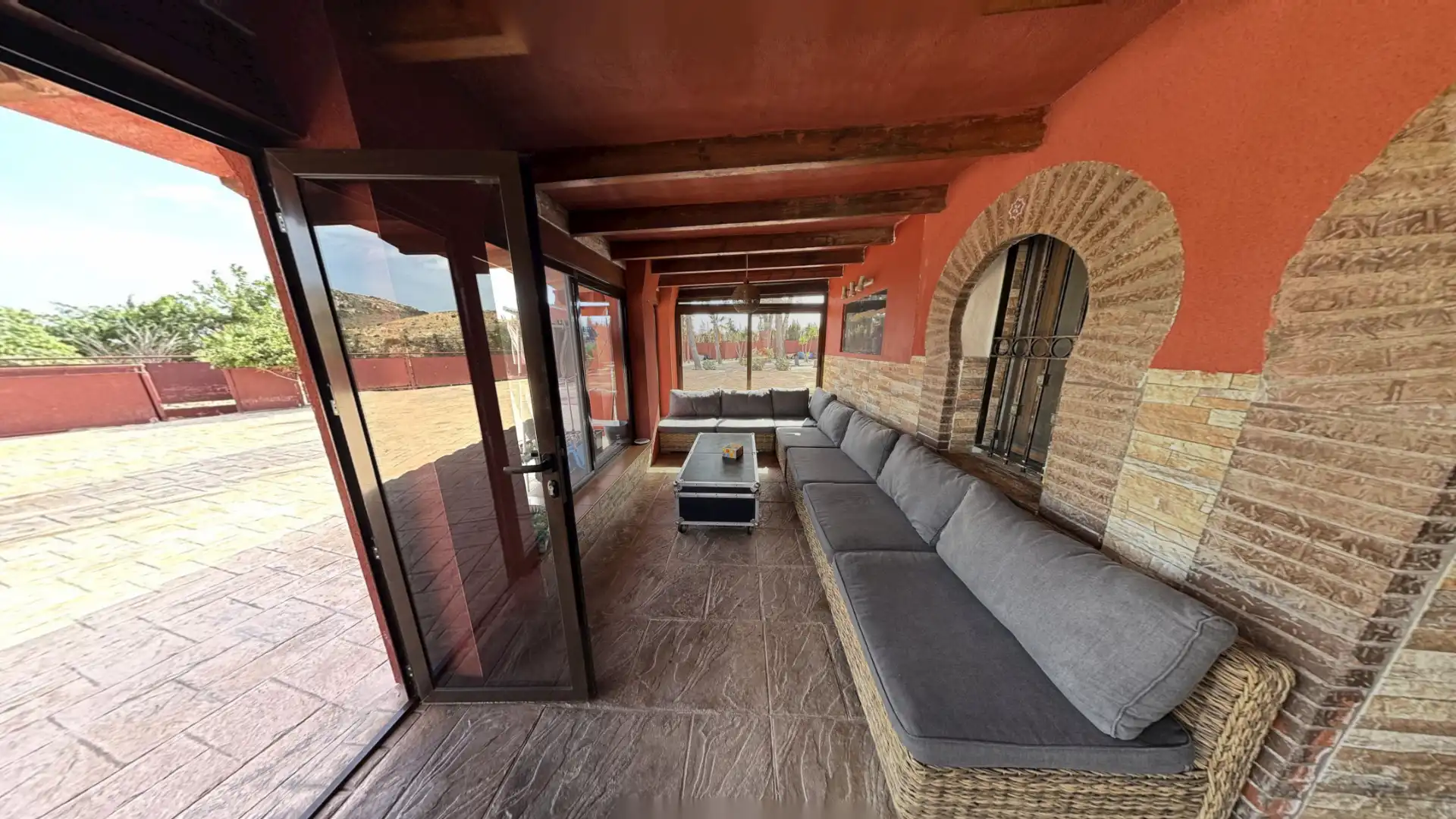Villa con terrazza in vendita a Torrellano, imagen 3
