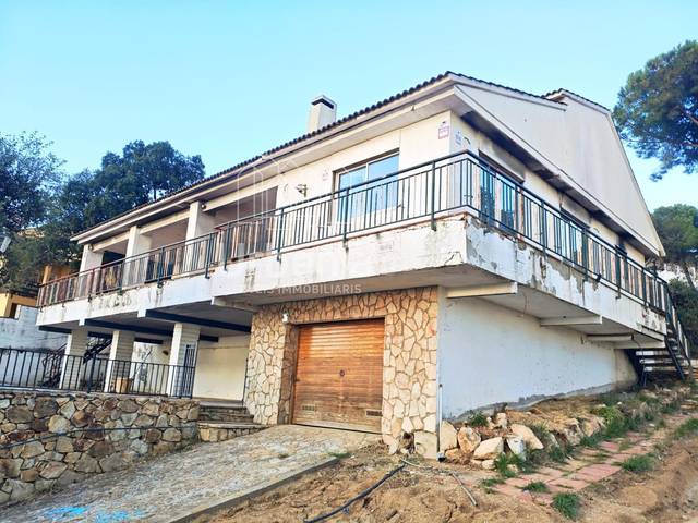 Casa-chalet en Venta en Urbanitzacions