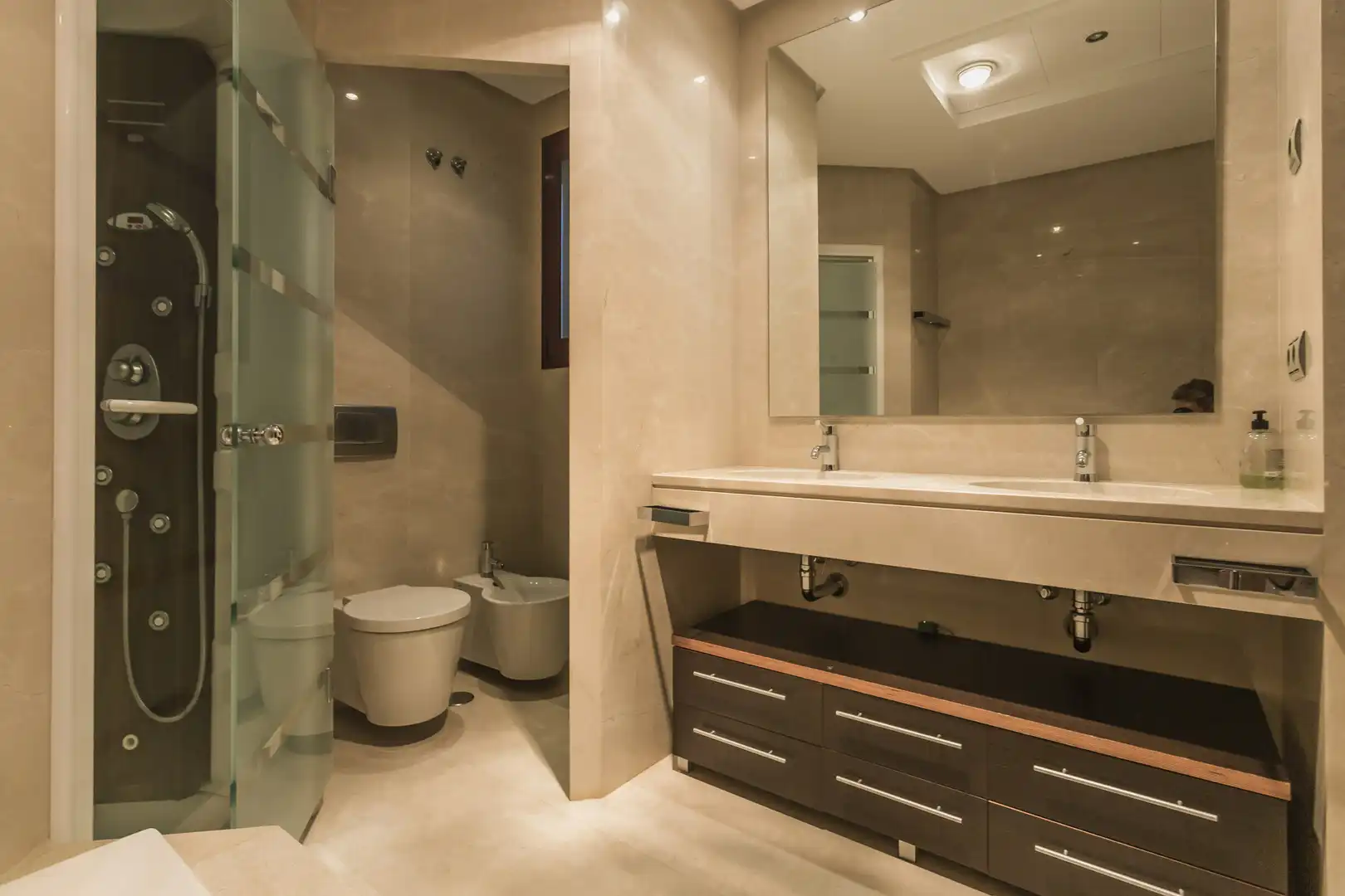 Home with pool for sale in Nueva Andalucía, imagen 35