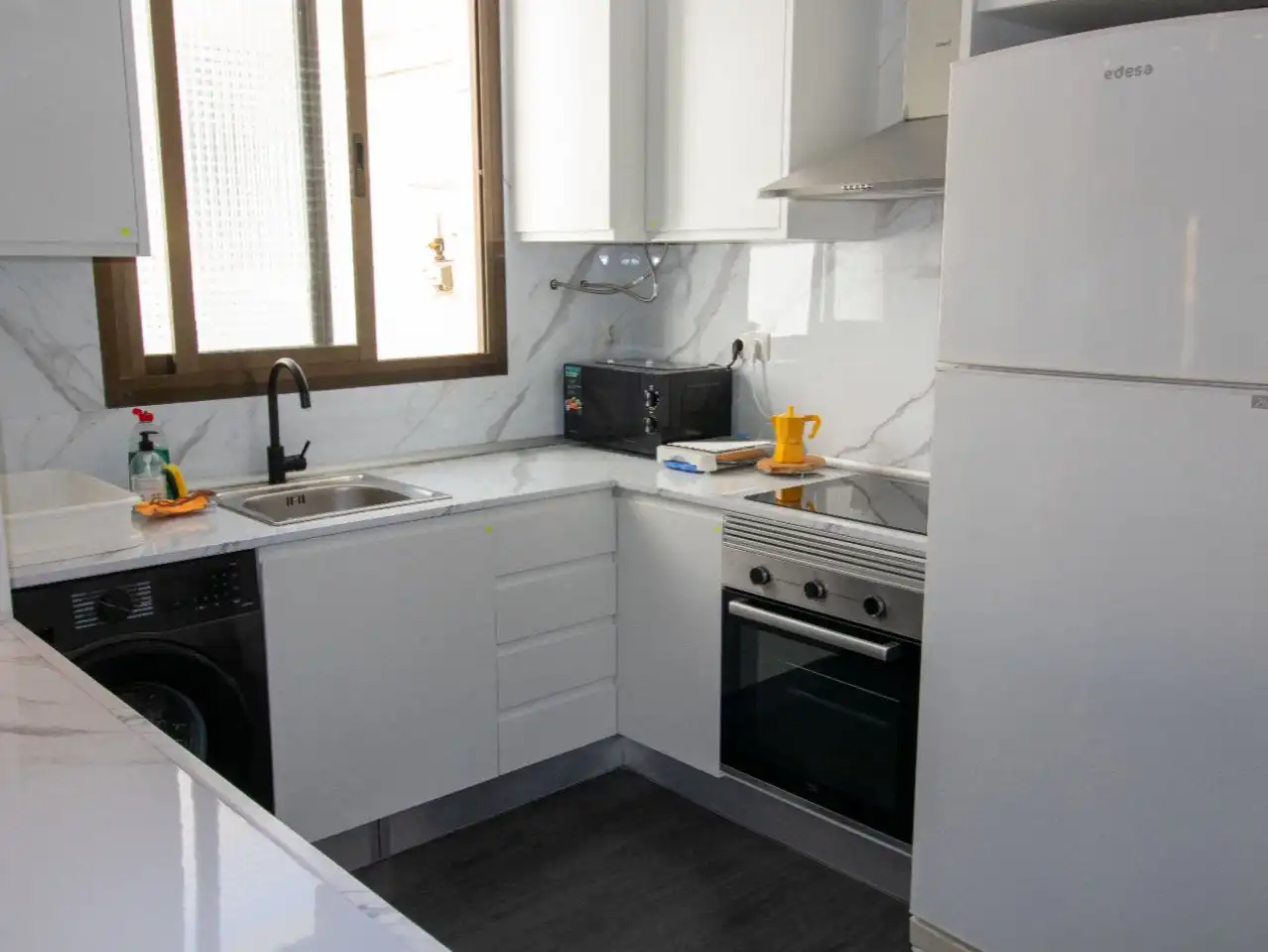 Küche von Wohnung zur Miete in Camins al Grau