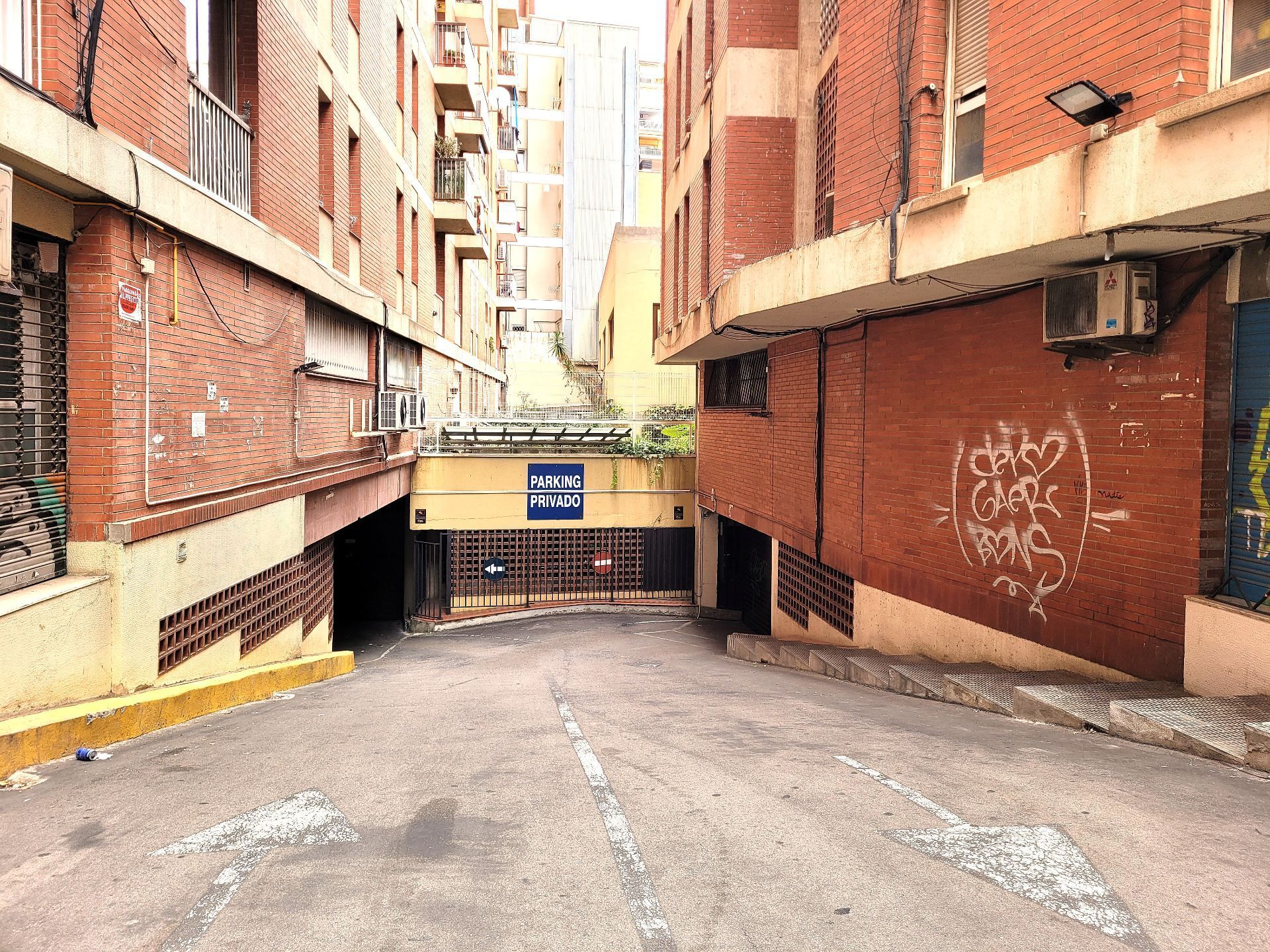 Vista exterior de Garaje en venta en  Barcelona Capital
