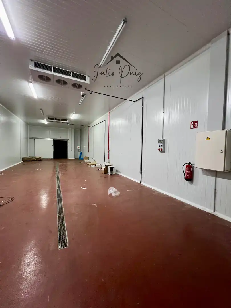 Industriegebäude zum Verkauf in Coria del Río, imagen 16