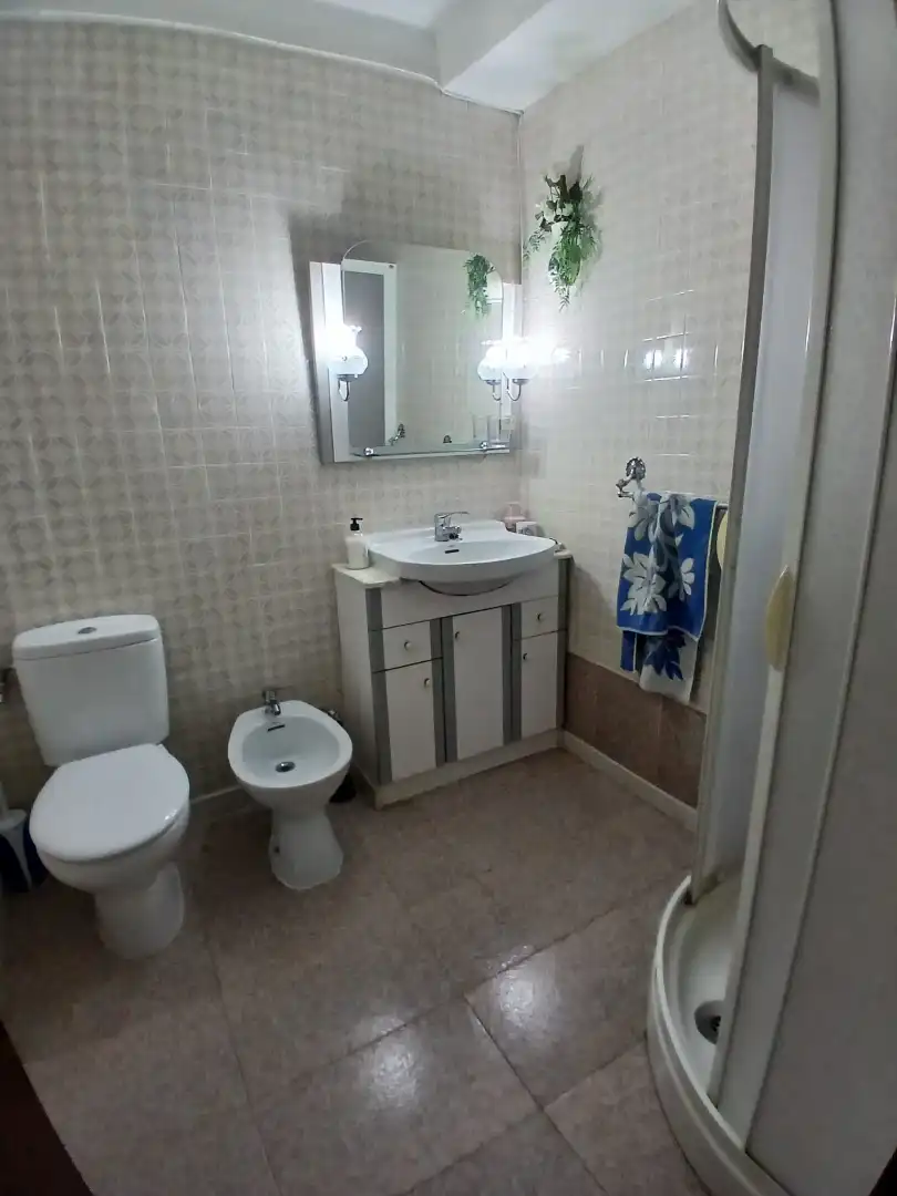 Room in Calle Florian Rey, 31, La Almunia de Doña Godina