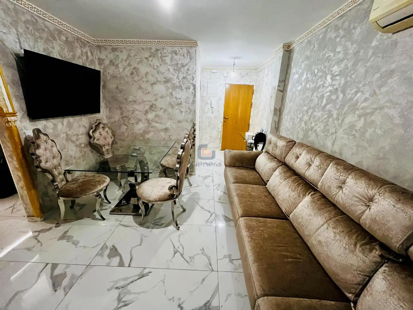 Living room of Flat for sale in Alicante / Alacant  with Air Conditioner, Private garden and Community pool