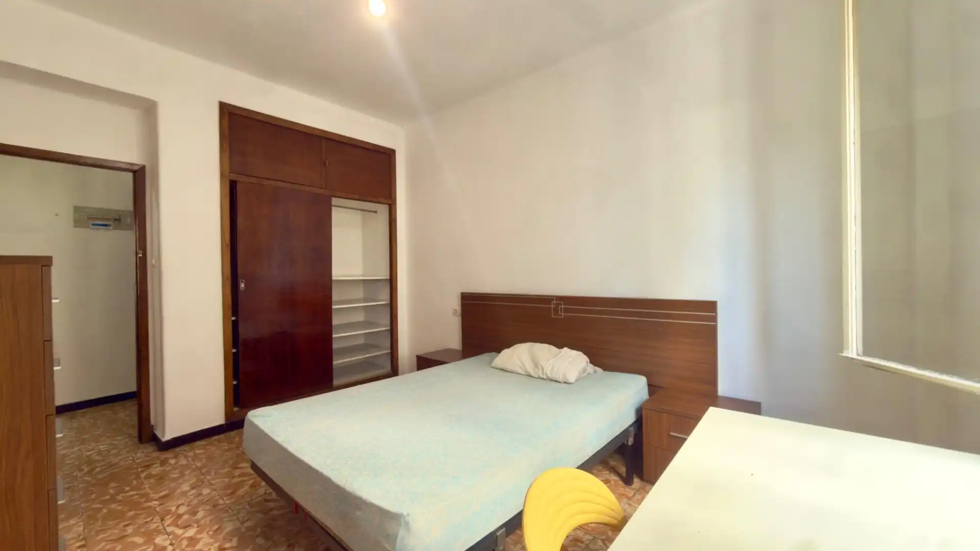 Bedroom of Flat for rent in Universidad