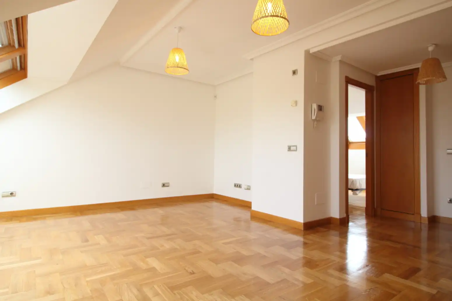 Piso de alquiler en Gijón - corin tellado, Viesques