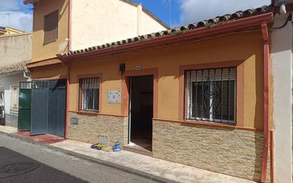 Vista exterior de Casa o xalet en venda en Peligros