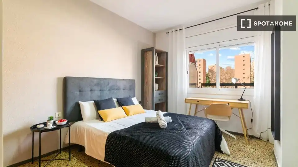 Habitación de Piso de alquiler en Barcelona con Aire acondicionado, Calefacción y Amueblado