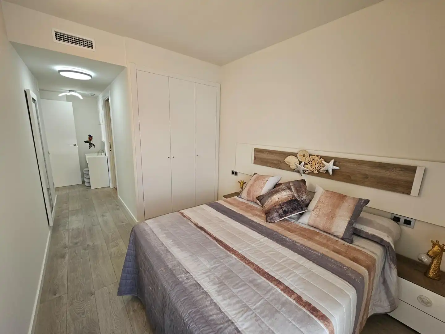 Bedroom of Flat for rent in Badalona  with Air Conditioner, Parquet flooring and Terrace