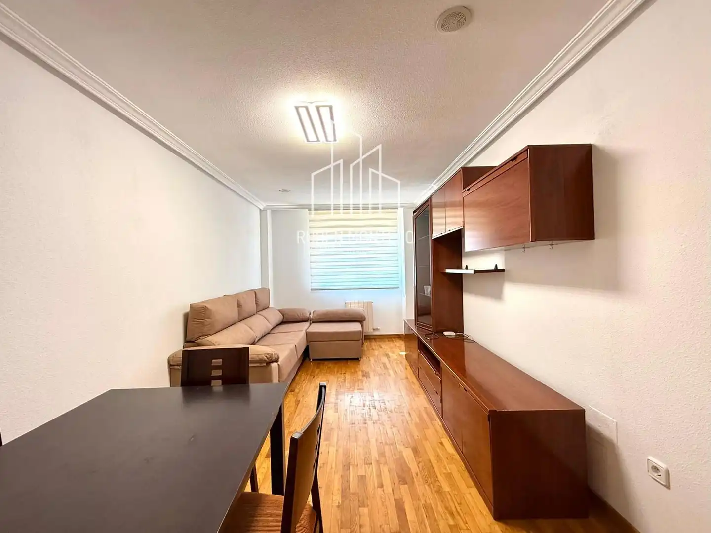 Living room of Flat for rent in Salamanca  with Heating, Parquet flooring and Terrace