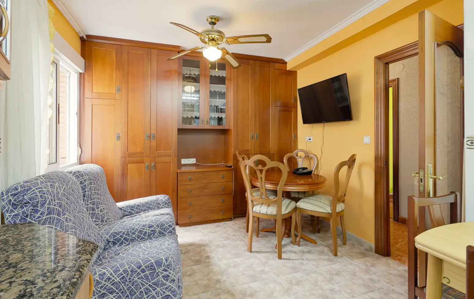 Sala de estar de Piso en venta en Gijón  con Calefacción