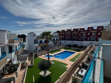 Casa rústica con piscina en venta en N/A