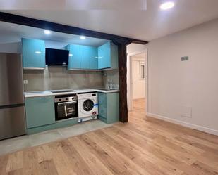 Kitchen of Flat for sale in Beasain  with Oven, Washing machine and Balcony