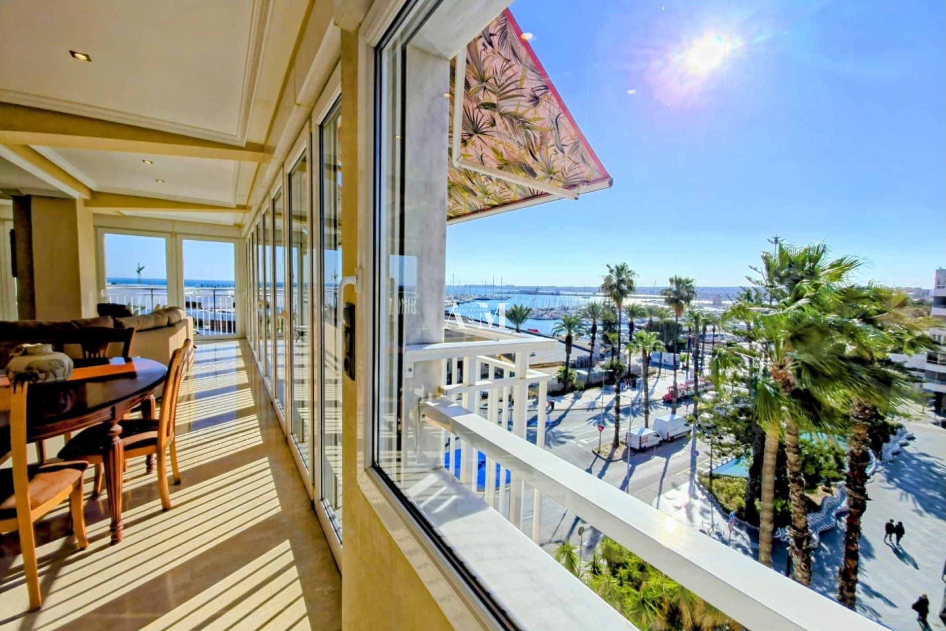 Terrace of Flat for rent in Torrevieja  with Air Conditioner, Heating and Terrace