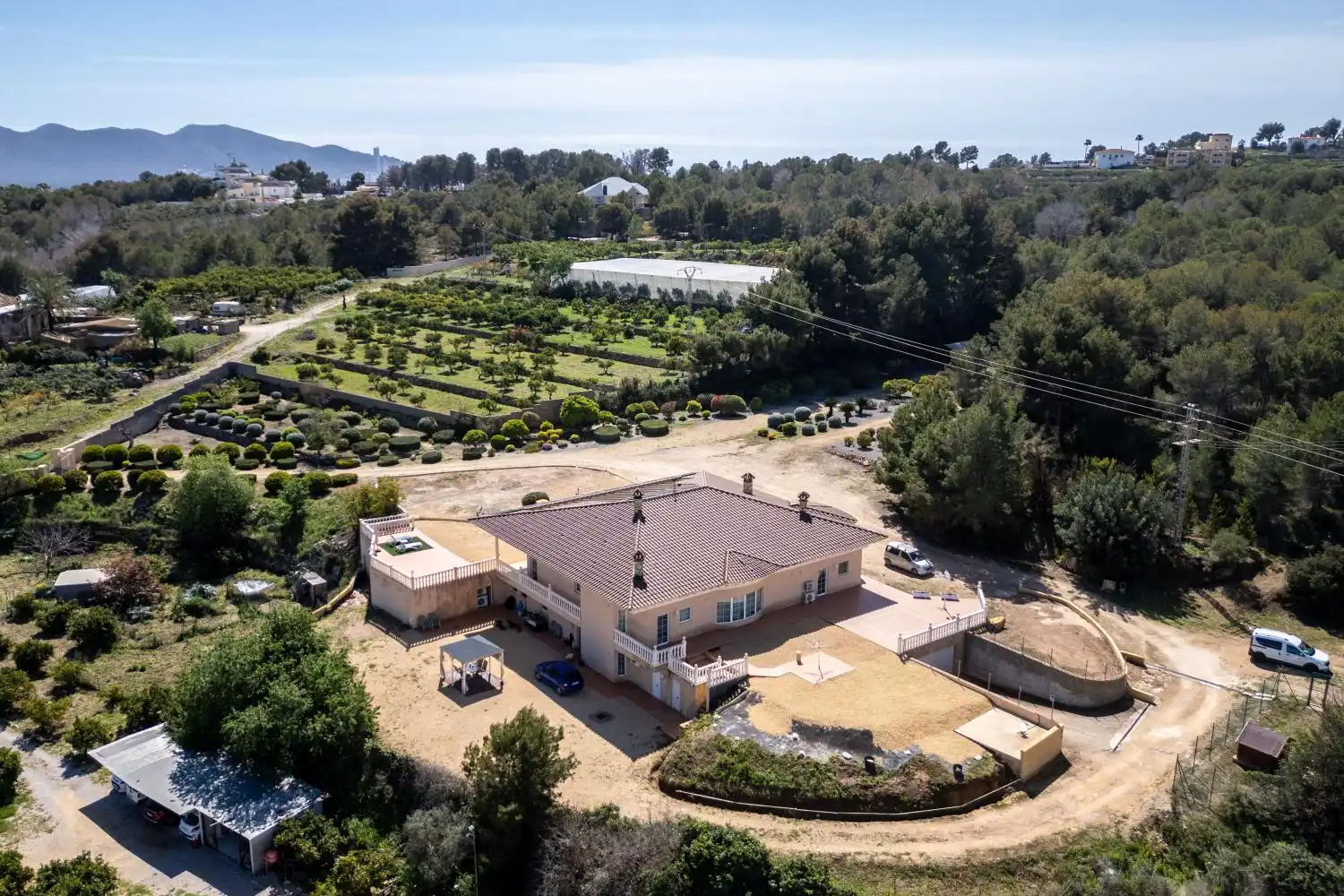 Vista exterior de Casa o chalet en venta en L'Alfàs del Pi con Aire acondicionado, Jardín privado y Terraza