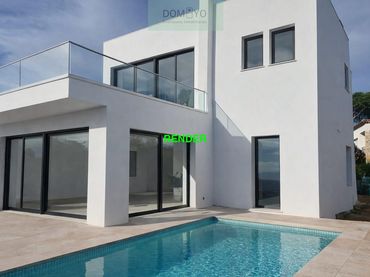 Casa amb piscina en venda a Golf Costa Brava