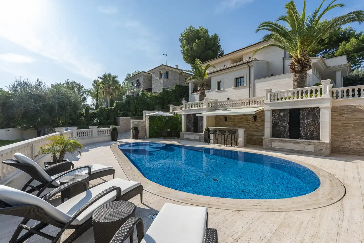Country house zum Verkauf in Peguera