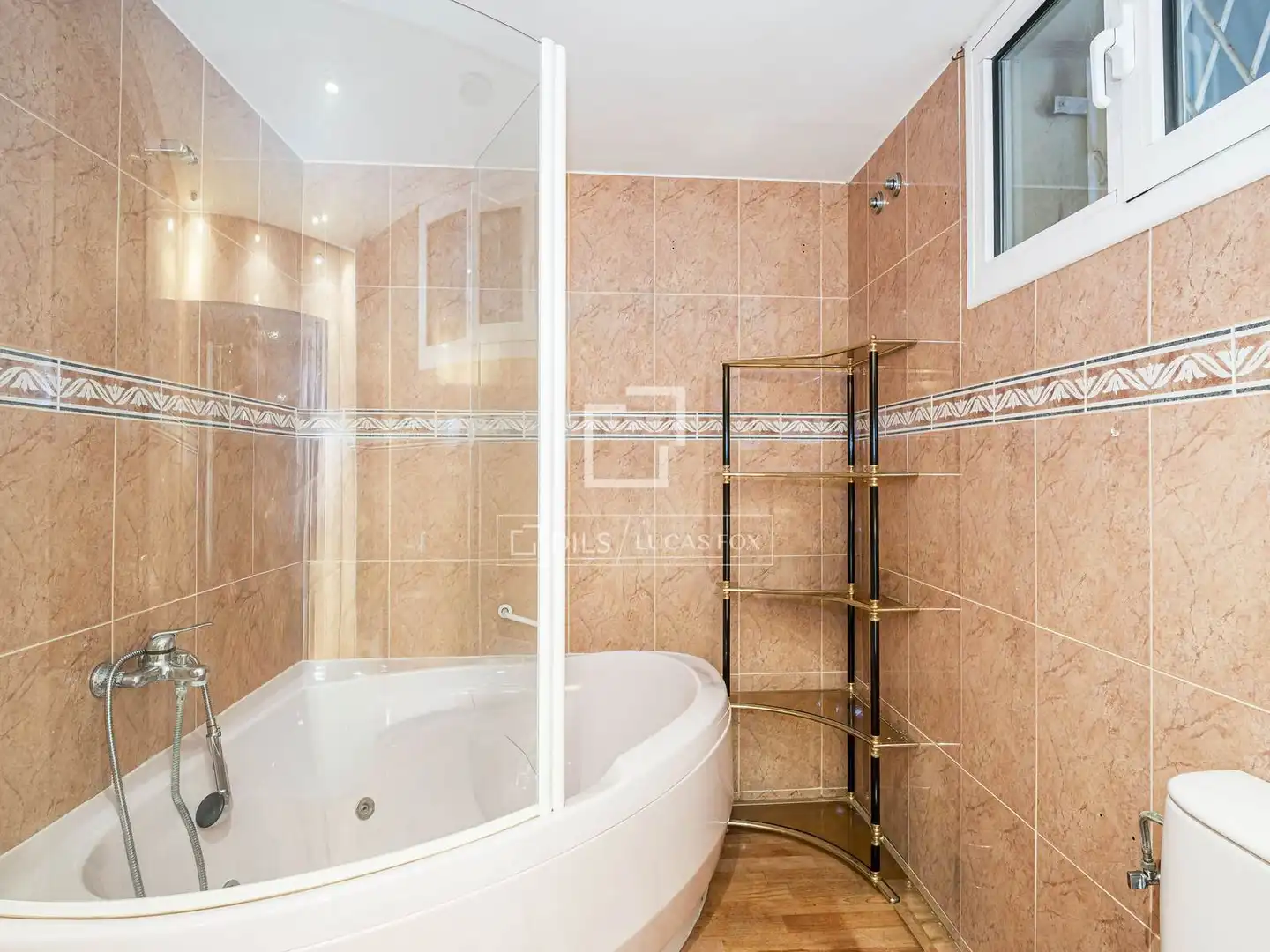 Bathroom of Flat for sale in Sitges  with Air Conditioner, Heating and Private garden