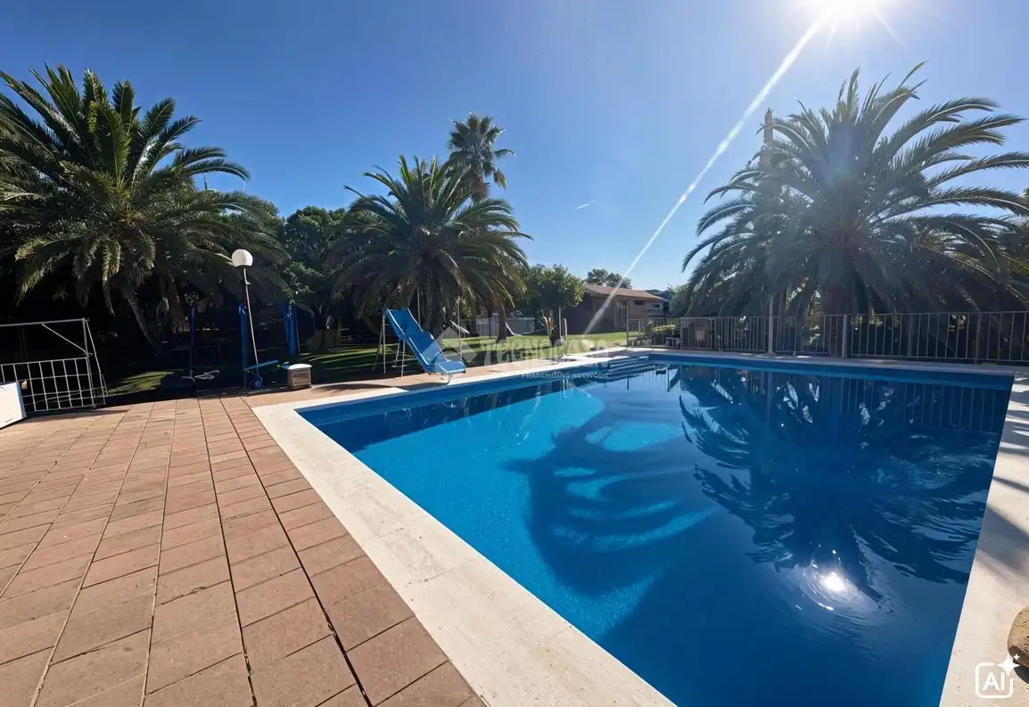 Casa rústica con piscina en venta en Archidona, imagen 2