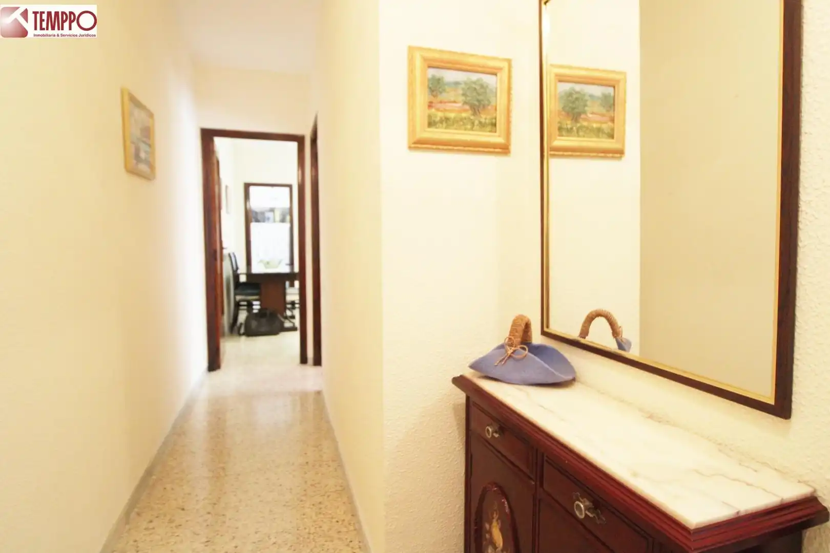 Flat for sale in Centre