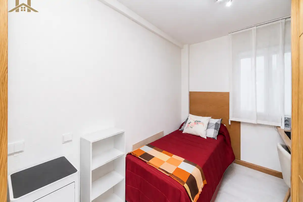 Schlafzimmer von Wohnung zum Verkauf in Fuenlabrada mit Klimaanlage, Heizung und Terrasse